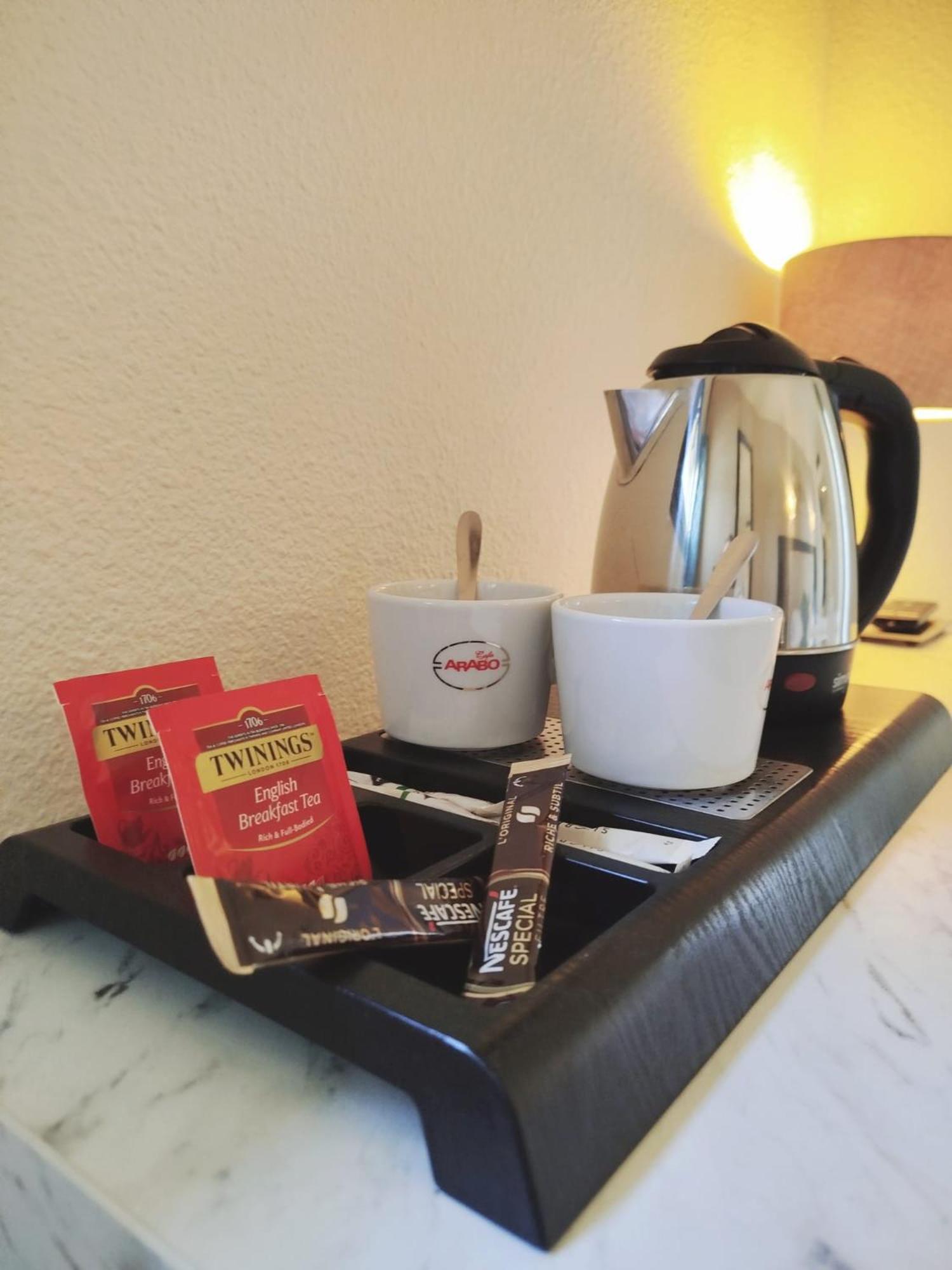 Hotel Le Collier 앙티브 외부 사진